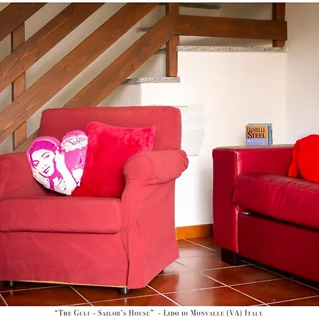 The Gulf Sailor's - Maggiore Holiday home Monvalle