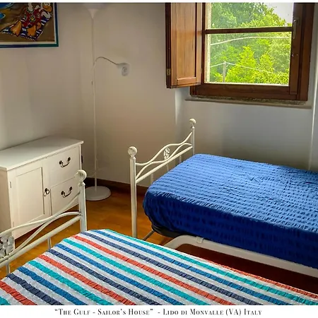 The Gulf Sailor's - Maggiore Holiday home Monvalle